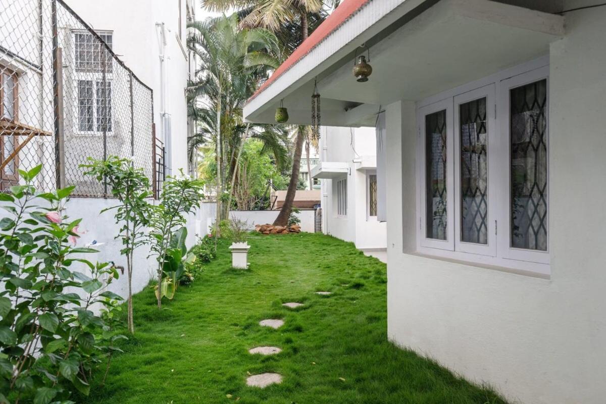 Westside Bungalow By Jadecaps Nr Wtc Rajajinagar Vila Bangalore Exterior foto